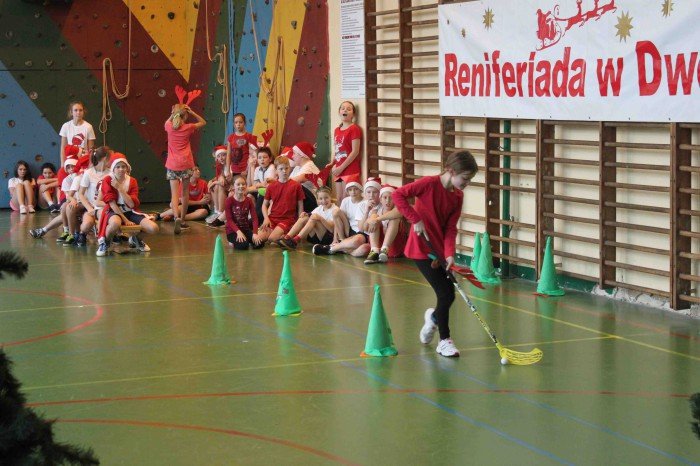reniferiada-w-jeleniogorskiej-sp-2-foto-66345