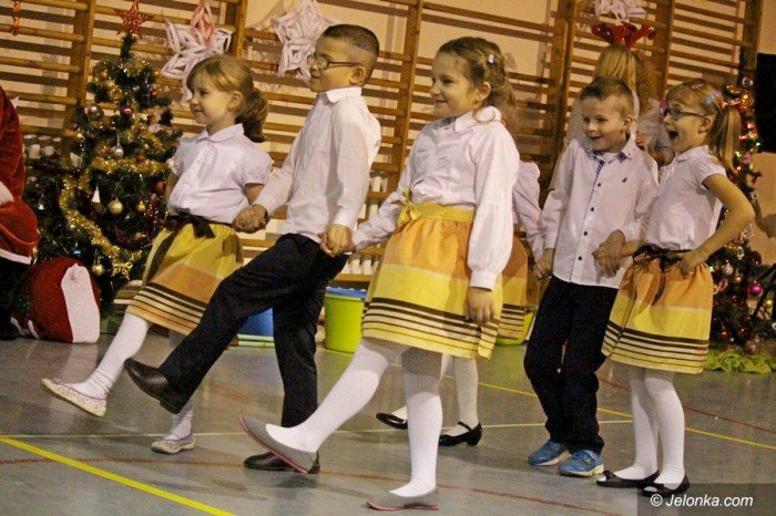 mikoajkowa-zabawa-dzieci-i-rodzicow-foto-66364
