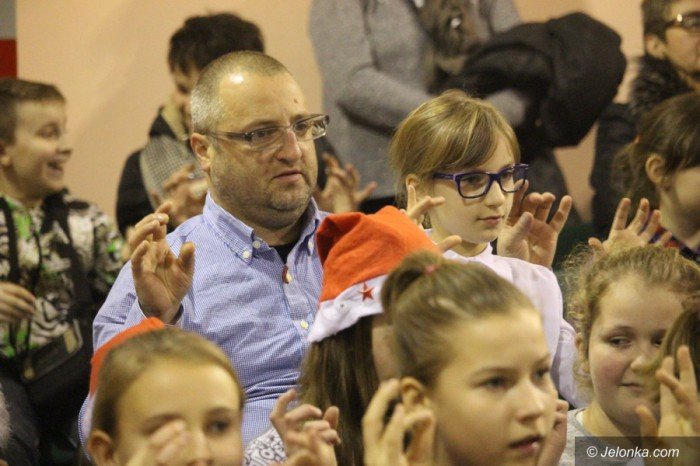 mikoajkowa-zabawa-dzieci-i-rodzicow-foto-66364