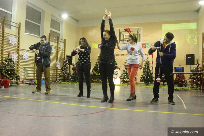 mikoajkowa-zabawa-dzieci-i-rodzicow-foto-66364