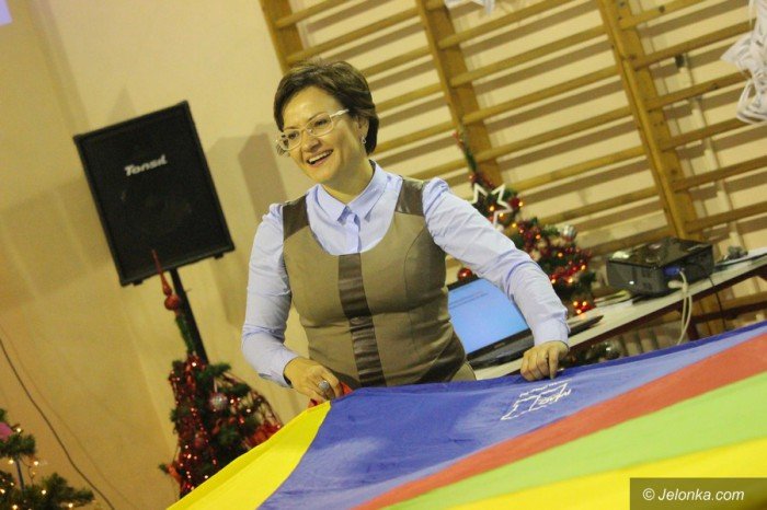 mikoajkowa-zabawa-dzieci-i-rodzicow-foto-66364