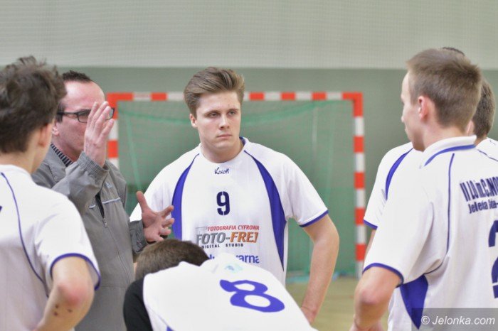 koszykowka-chopcow-gray-szkoy-srednie-foto-66366