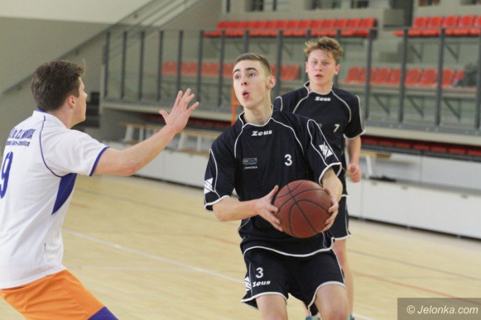 koszykowka-chopcow-gray-szkoy-srednie-foto-66366