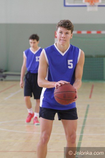 koszykowka-chopcow-gray-szkoy-srednie-foto-66366