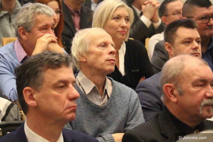 tumy-na-spotkaniu-z-wicepremierem-morawieckim-foto-66370