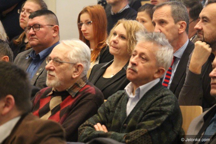 tumy-na-spotkaniu-z-wicepremierem-morawieckim-foto-66370