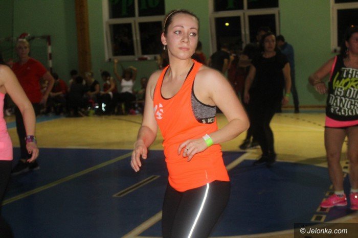 odpalili-mikoajkowa-bombe-taneczna-foto-66389