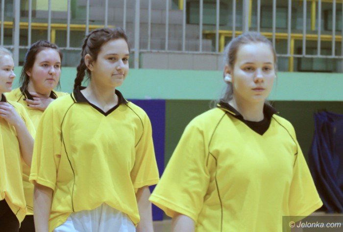 zote-medale-dla-zawodniczek-z-gimnazjum-nr-1-foto-66434