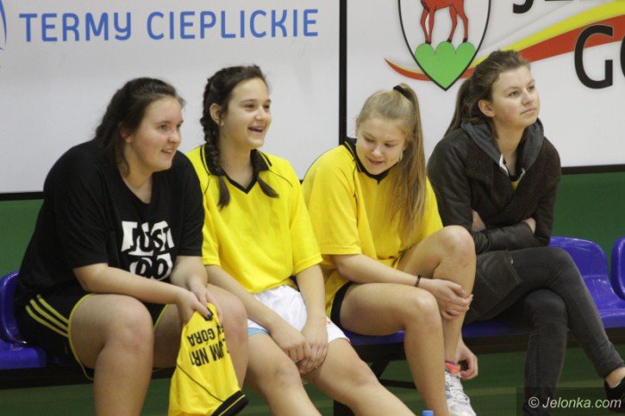 zote-medale-dla-zawodniczek-z-gimnazjum-nr-1-foto-66434
