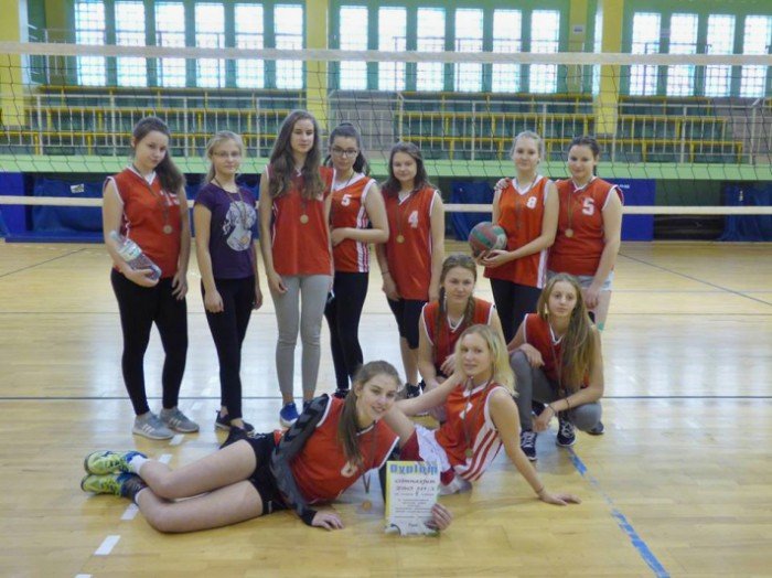 zote-medale-dla-zawodniczek-z-gimnazjum-nr-1-foto-66434