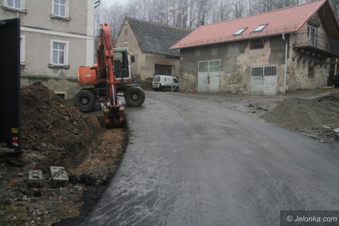 droga-jezow-sudeckiczernica-prawie-gotowa-foto-66446