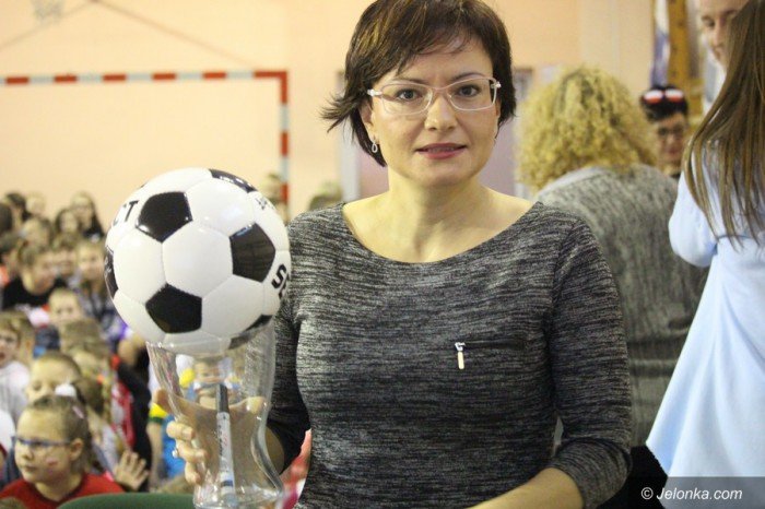 uczniow-trzynastki-aczy-pika-foto-66466