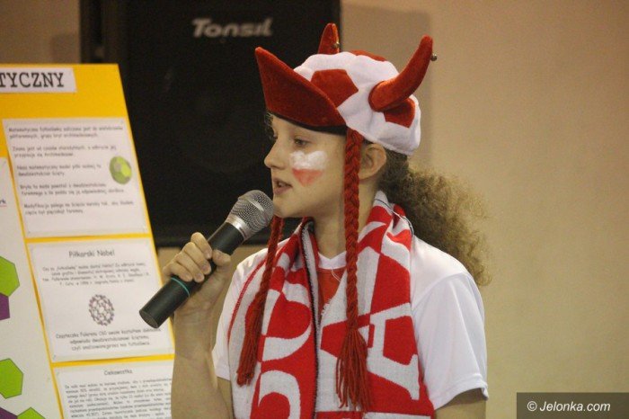 uczniow-trzynastki-aczy-pika-foto-66466