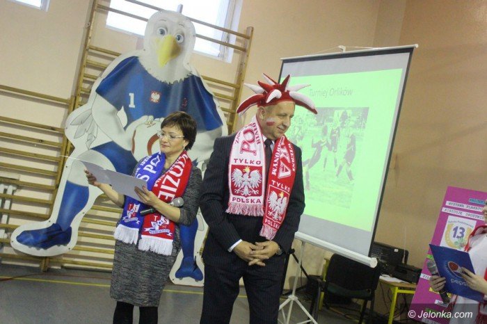 uczniow-trzynastki-aczy-pika-foto-66466