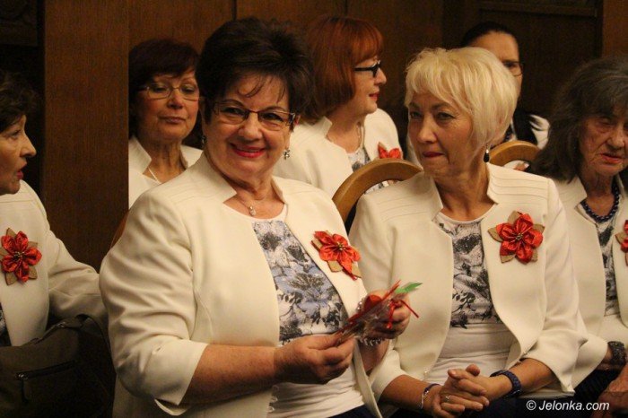 kobiety-opanoway-ratusz-byo-pieknie-foto-66471