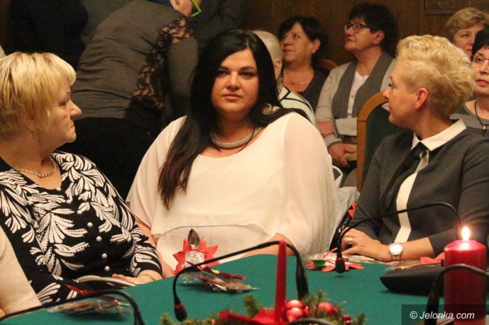 kobiety-opanoway-ratusz-byo-pieknie-foto-66471