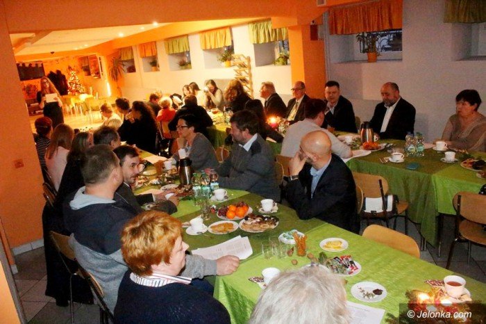 swiateczne-spotkanie-studentow-i-wykadowcow-foto-66486