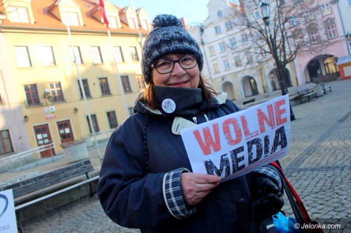 jeleniogorzanie-w-obronie-mediow-w-sejmie-foto-66496