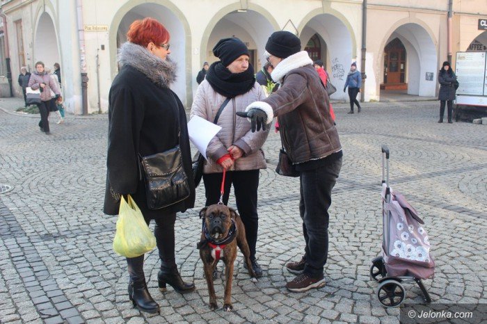jeleniogorzanie-w-obronie-mediow-w-sejmie-foto-66496