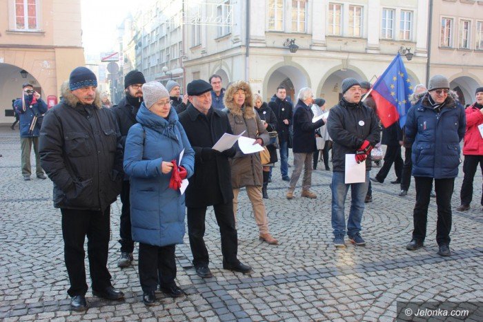jeleniogorzanie-w-obronie-mediow-w-sejmie-foto-66496