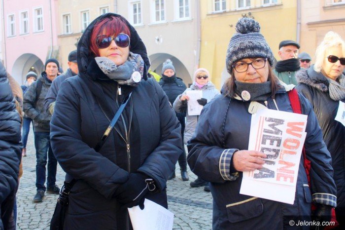 jeleniogorzanie-w-obronie-mediow-w-sejmie-foto-66496