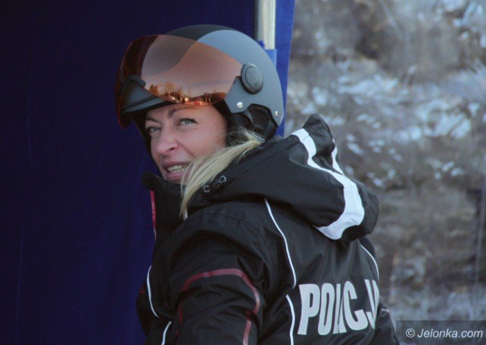 patrole-policji-na-stokach-narciarskich-foto-66498
