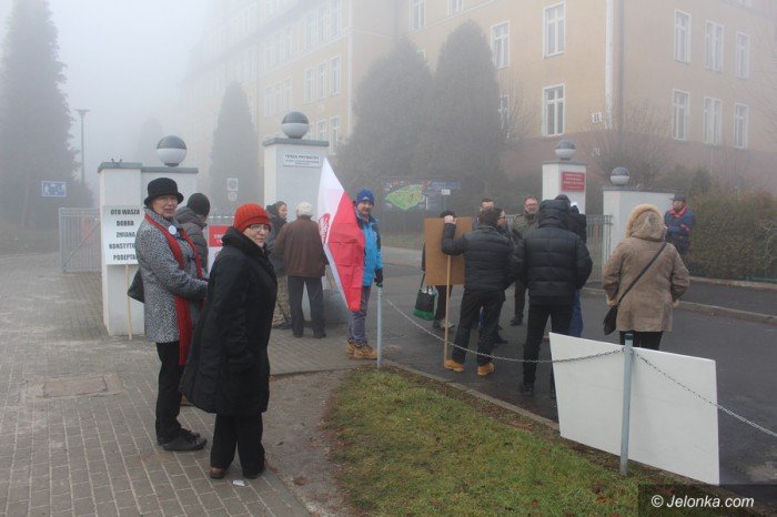 niespokojnie-po-wizycie-minister-zalewskiej-foto-66517