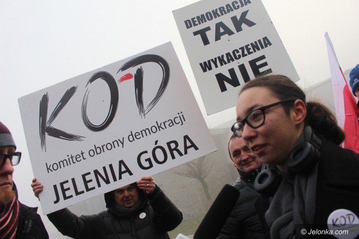 niespokojnie-po-wizycie-minister-zalewskiej-foto-66517