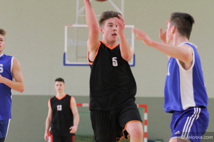 walczyli-koszykarze-szko-srednich-foto-66523