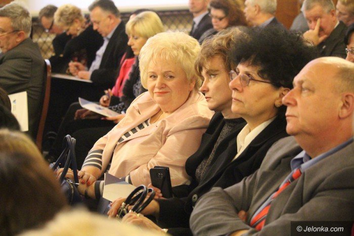 minister-zalewska-jelenia-gora-zyska-na-reformie-foto-66528