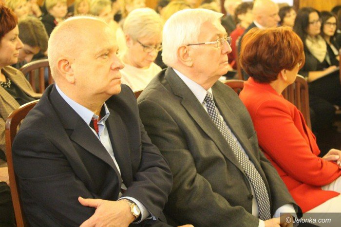 minister-zalewska-jelenia-gora-zyska-na-reformie-foto-66528