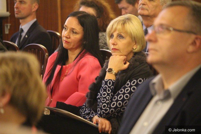 minister-zalewska-jelenia-gora-zyska-na-reformie-foto-66528