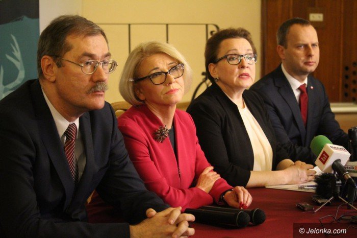 minister-zalewska-jelenia-gora-zyska-na-reformie-foto-66528