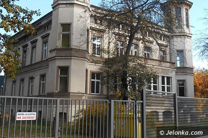 paacyk-przy-termach-czeka-na-pieniadze-foto-66535