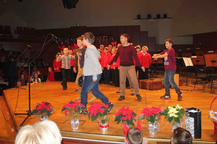 dwojka-z-jasekami-w-filharmonii-foto-66540