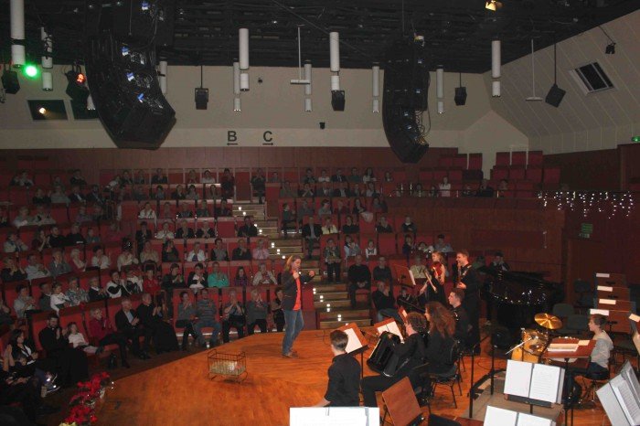 dwojka-z-jasekami-w-filharmonii-foto-66540