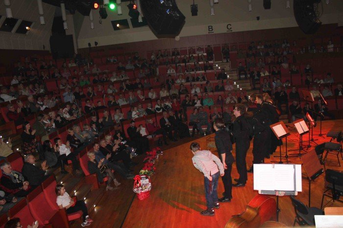 dwojka-z-jasekami-w-filharmonii-foto-66540