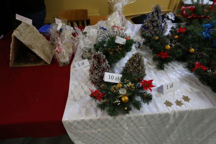 swiateczne-warsztaty-dla-gimnazjalistow-z-zywa-szopka-foto-66563