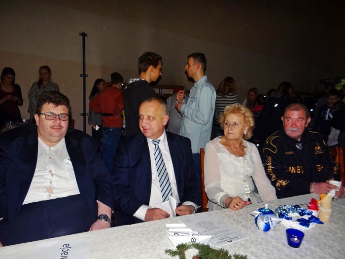 tumy-na-kiermaszu-bozonarodzeniowym-w-sobieszowie-foto-66587