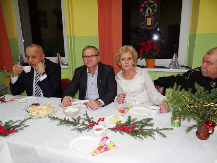 tumy-na-kiermaszu-bozonarodzeniowym-w-sobieszowie-foto-66587