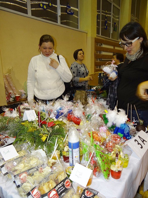tumy-na-kiermaszu-bozonarodzeniowym-w-sobieszowie-foto-66587