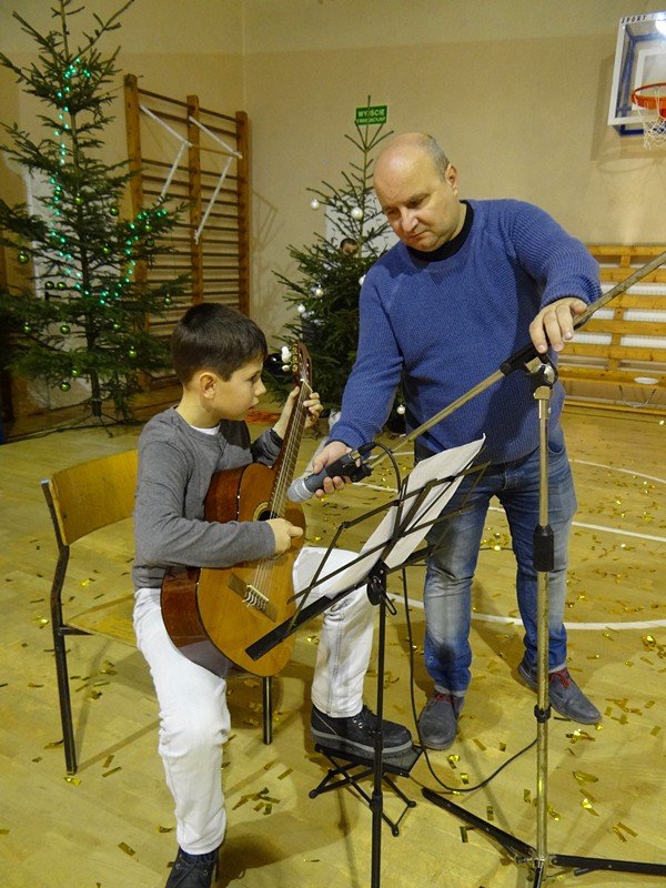 tumy-na-kiermaszu-bozonarodzeniowym-w-sobieszowie-foto-66587