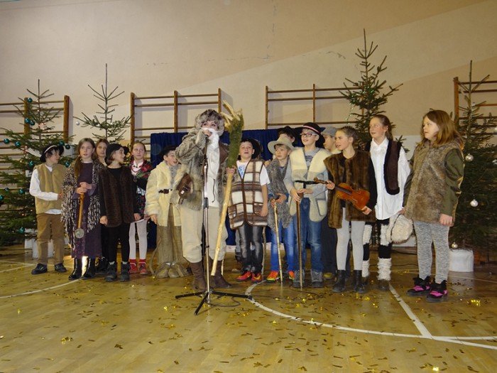 tumy-na-kiermaszu-bozonarodzeniowym-w-sobieszowie-foto-66587