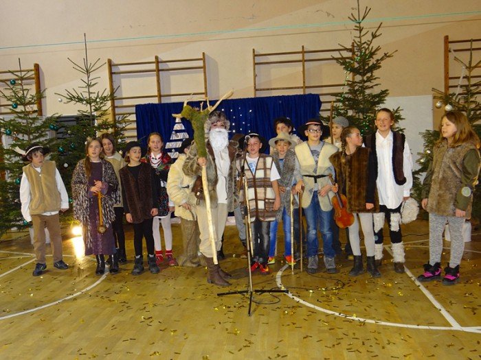tumy-na-kiermaszu-bozonarodzeniowym-w-sobieszowie-foto-66587