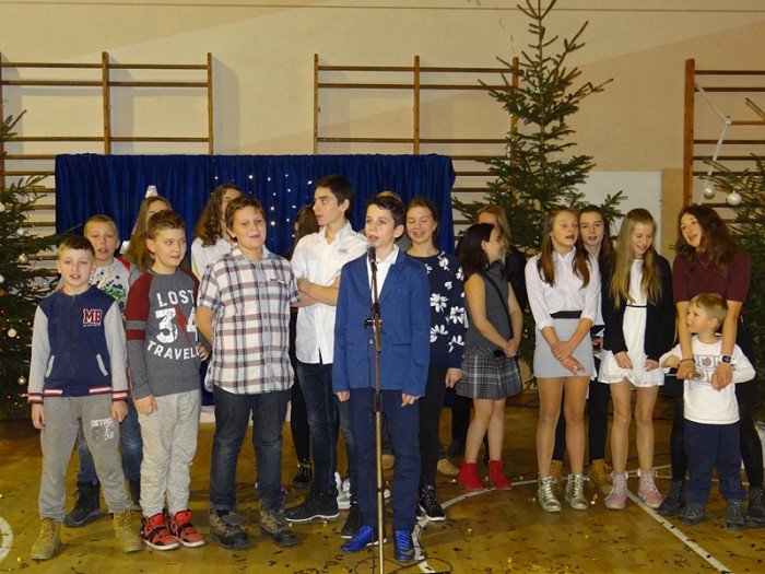 tumy-na-kiermaszu-bozonarodzeniowym-w-sobieszowie-foto-66587