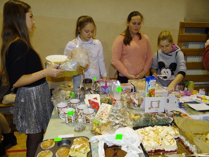 tumy-na-kiermaszu-bozonarodzeniowym-w-sobieszowie-foto-66587