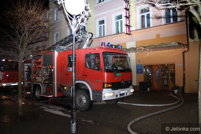 pozar-w-hotelu-europa-58-osob-ewakuowano-foto-video-66605