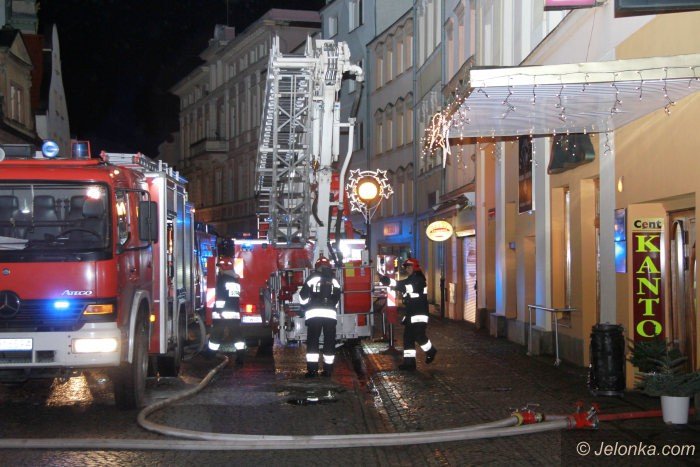 pozar-w-hotelu-europa-58-osob-ewakuowano-foto-video-66605