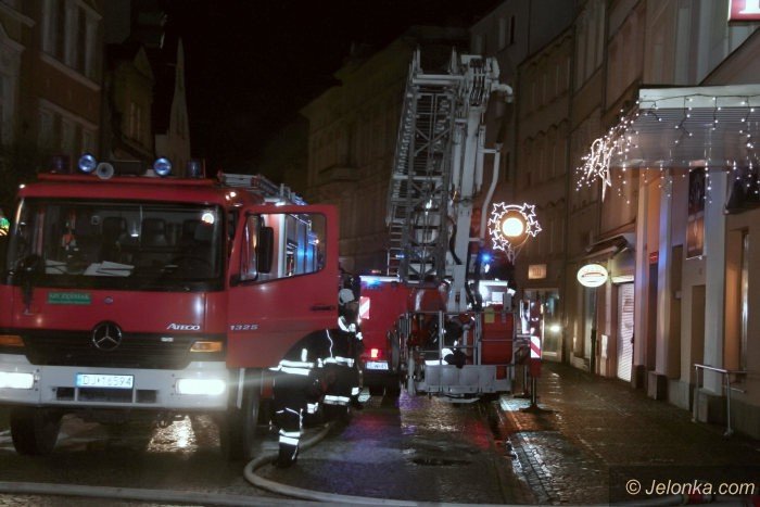 pozar-w-hotelu-europa-58-osob-ewakuowano-foto-video-66605