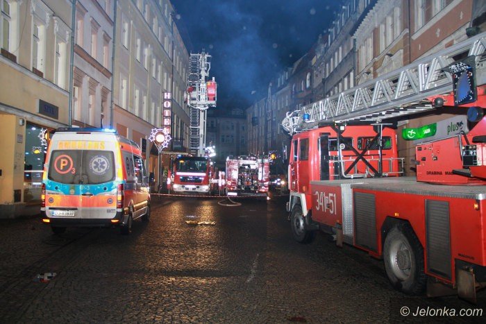 pozar-w-hotelu-europa-58-osob-ewakuowano-foto-video-66605